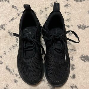 Boys Nike Air 270